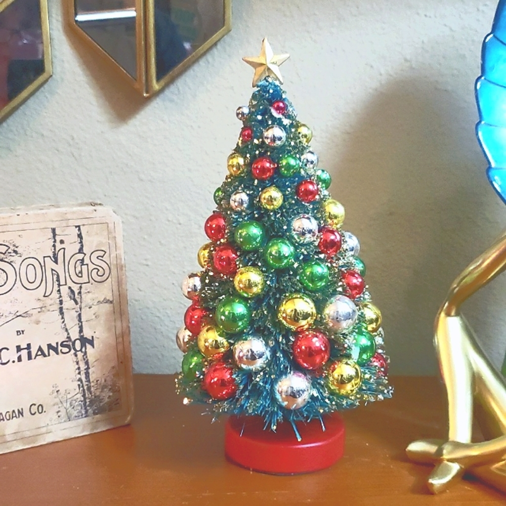 SOLD* Christopher Radko Shiny Brite Bottlebrush Christmas Tree - Picture 4 of 8